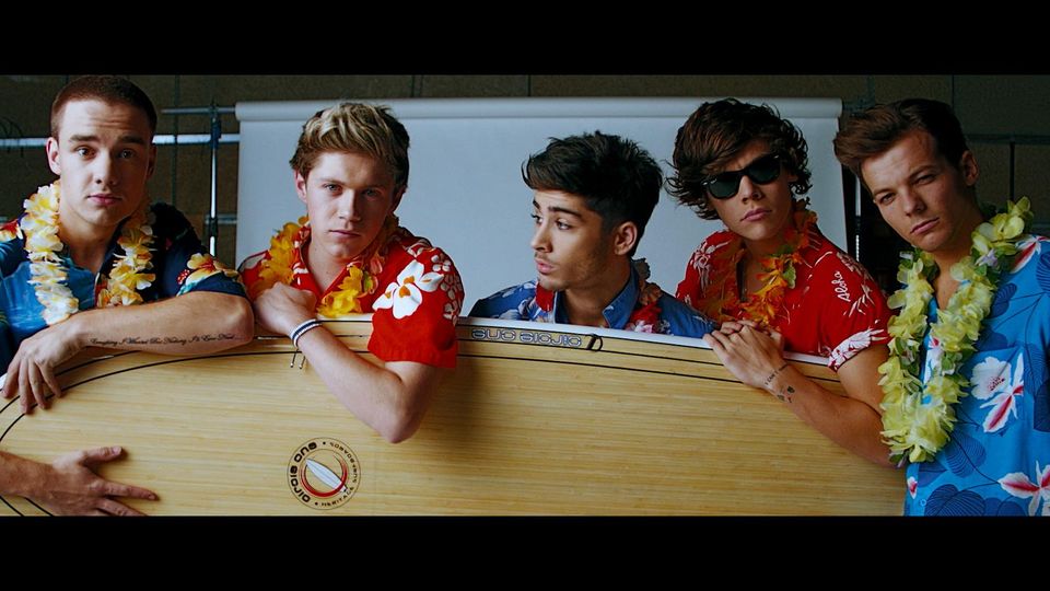 One Direction - Kiss You