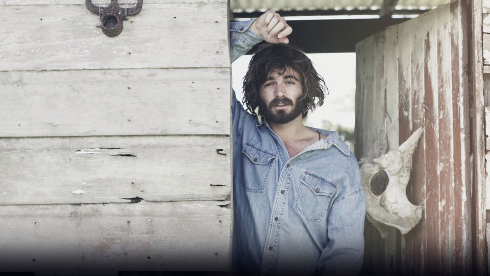 Angus Stone