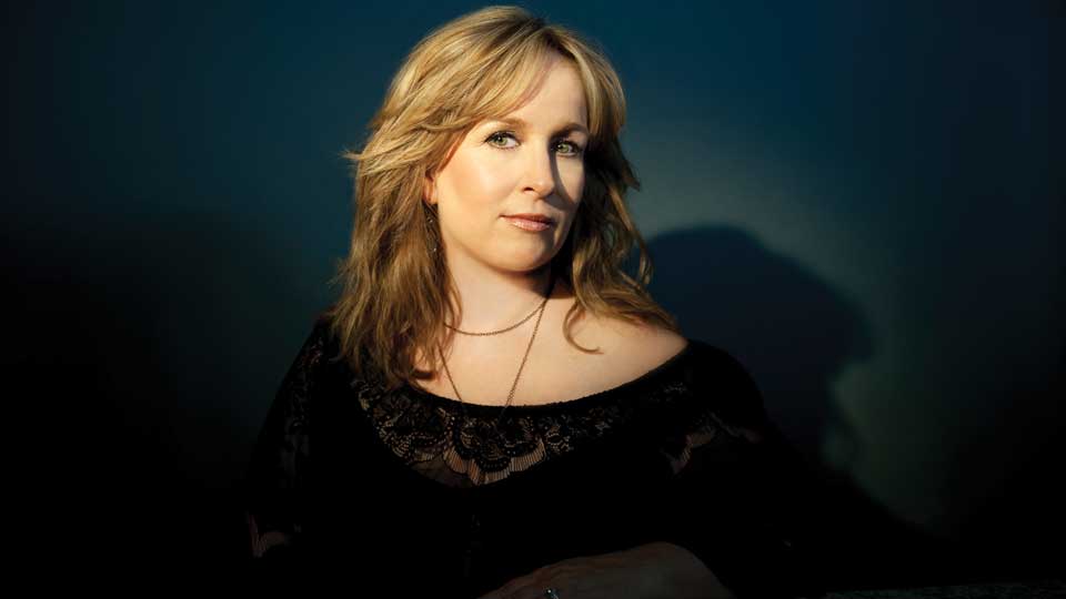 Gretchen Peters