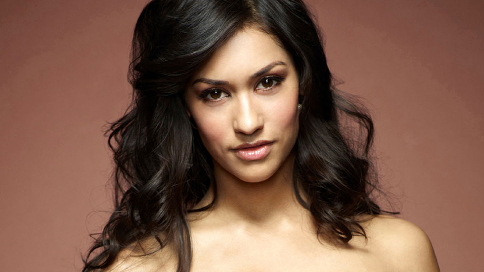 Janina Gavankar