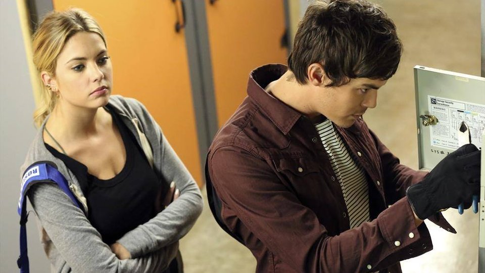 Pretty Little Liars season 5 episode 17
