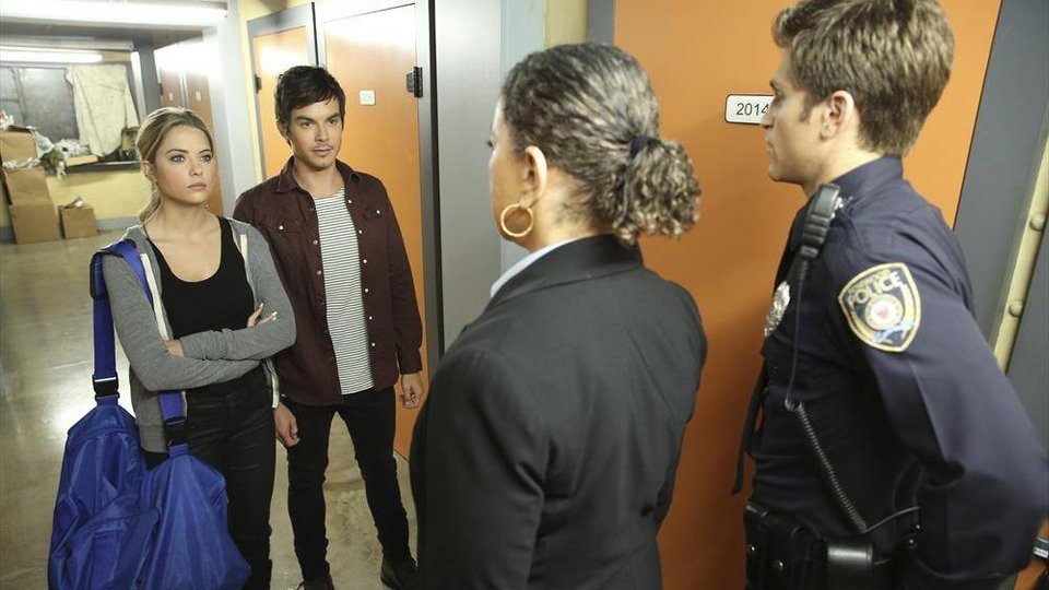 Pretty Little Liars season 5 episode 17