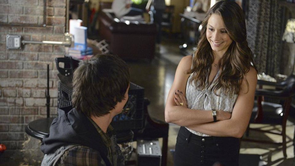 Pretty Little Liars season 5 episode 18