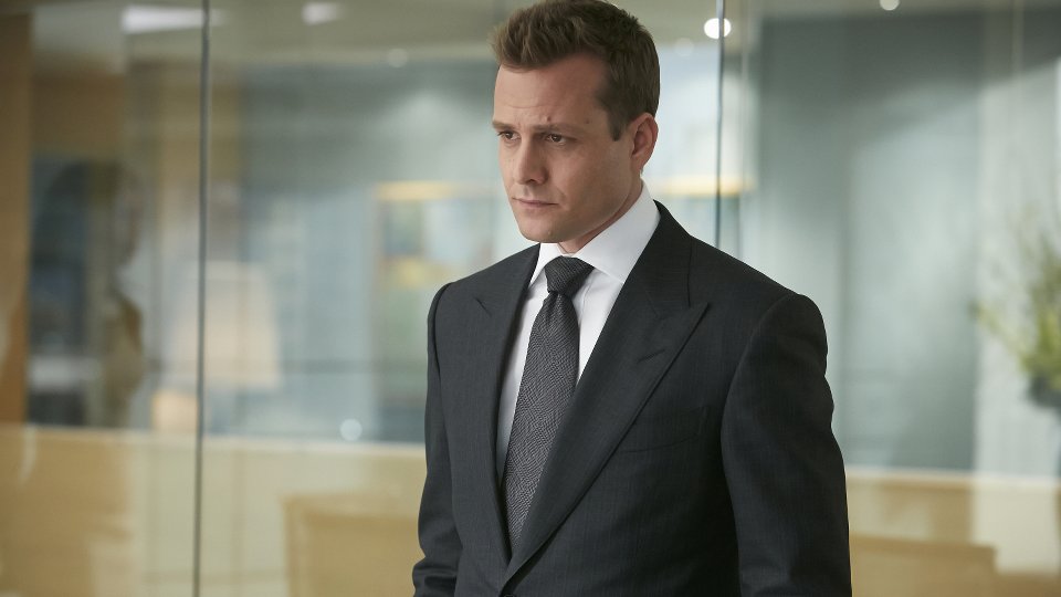 Suits season 4 episode 1