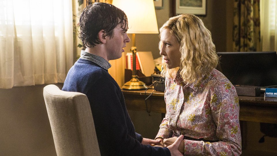 Bates Motel season 3 episode 1