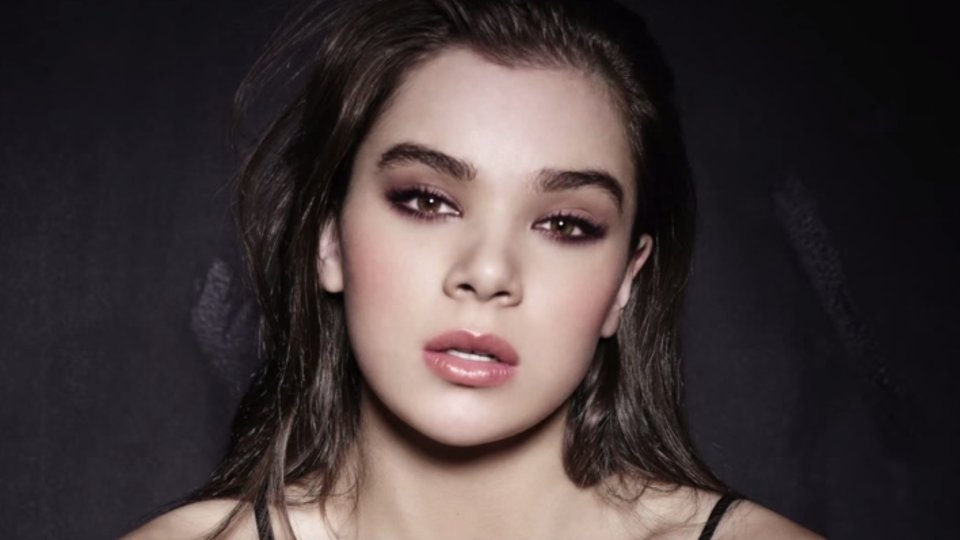 Hailee Steinfeld