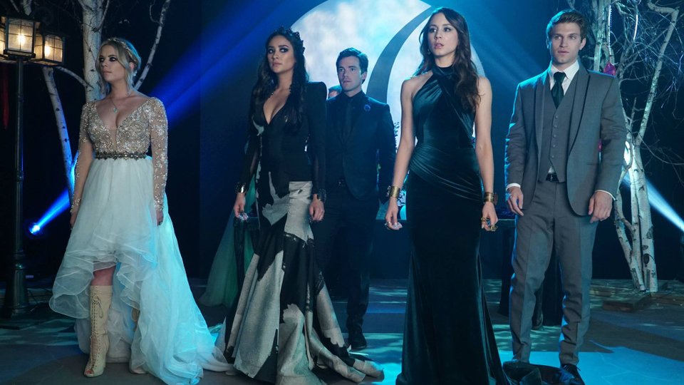 Pretty Little Lairs 6x09