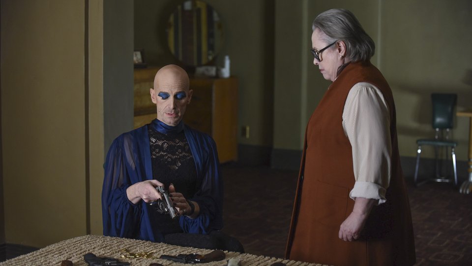 American Horror Story: Hotel ep 11