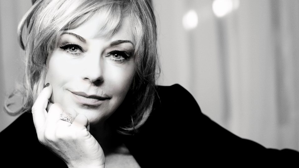 Mari Wilson
