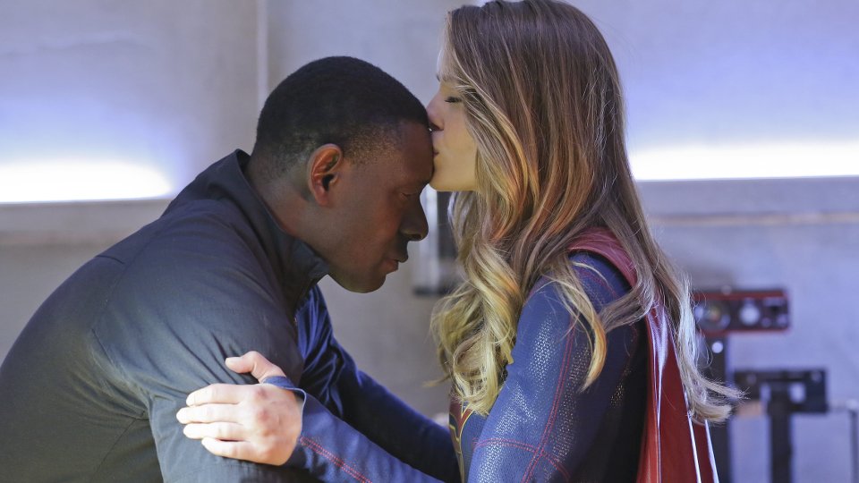 Supergirl 1x20