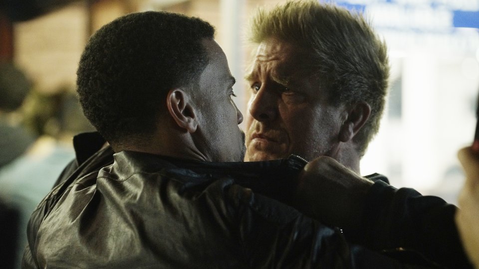 Secrets and Lies 2x04