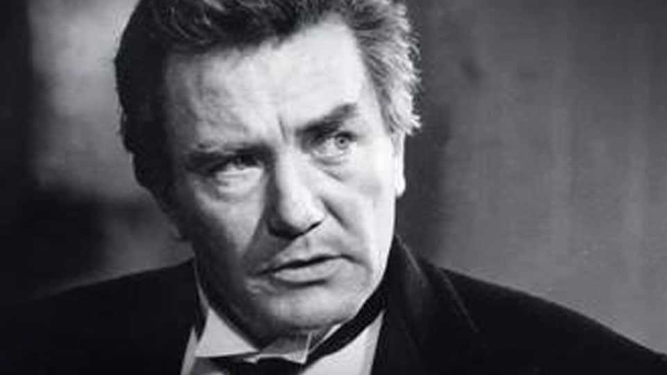 Albert Finney