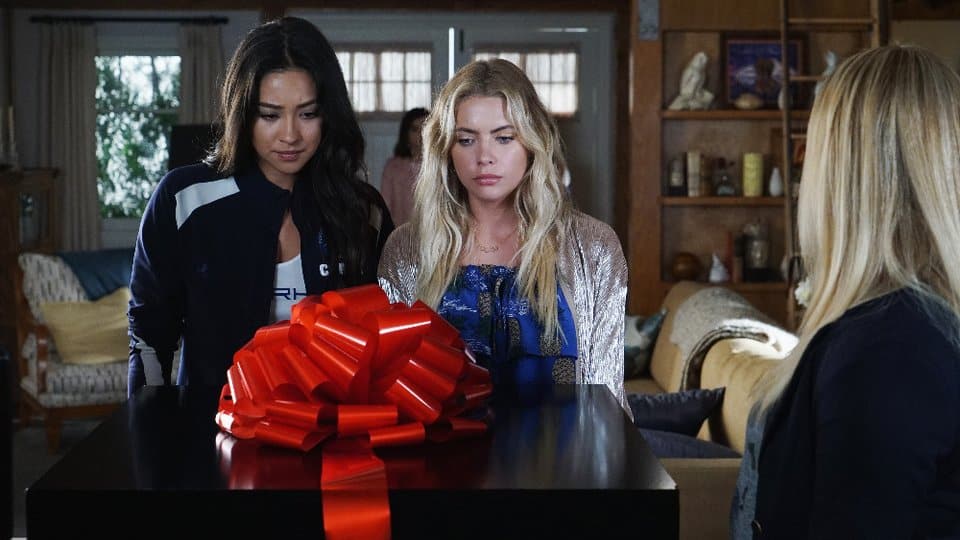 Pretty Little Liars 7x11