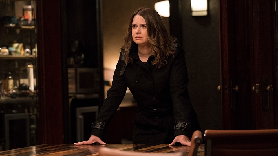 Scandal 7x15 The Noise