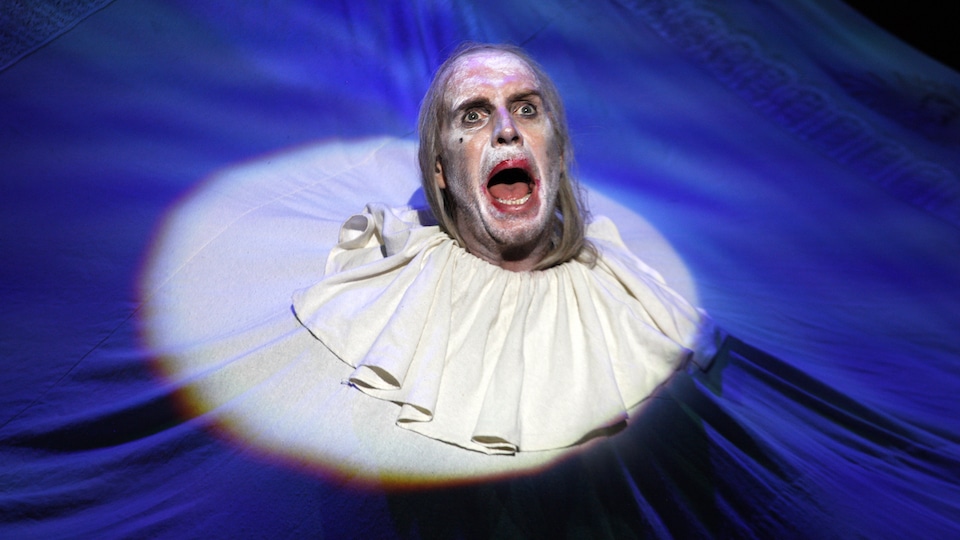 Exit The King review at the National Theatre