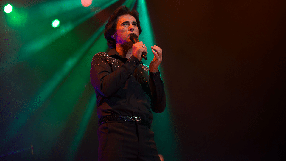 A Beautiful noise Neil Diamond West End debut Fisher Stevens