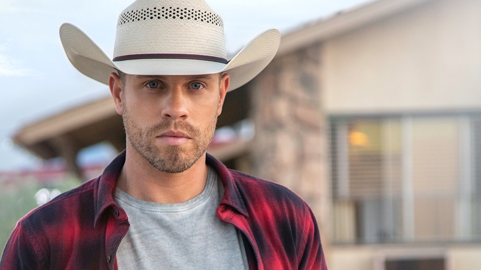 Dustin Lynch