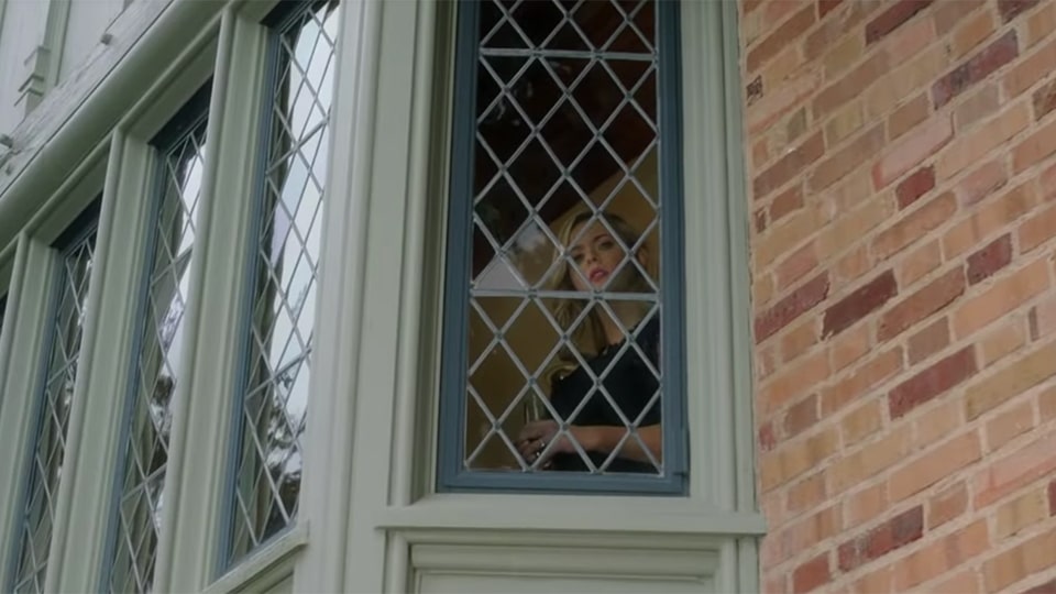 Pretty Little Liars: The Perfectionists