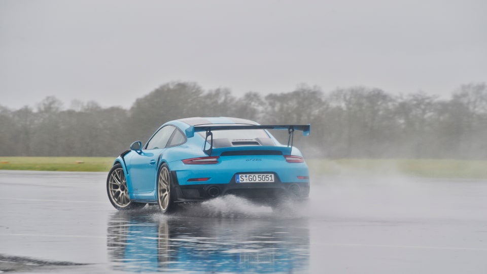 Top Gear series 26 - ep 3