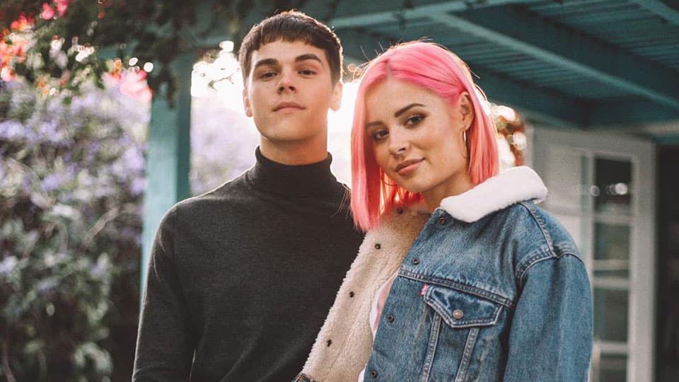 AJ Mitchell and Nina Nesbitt