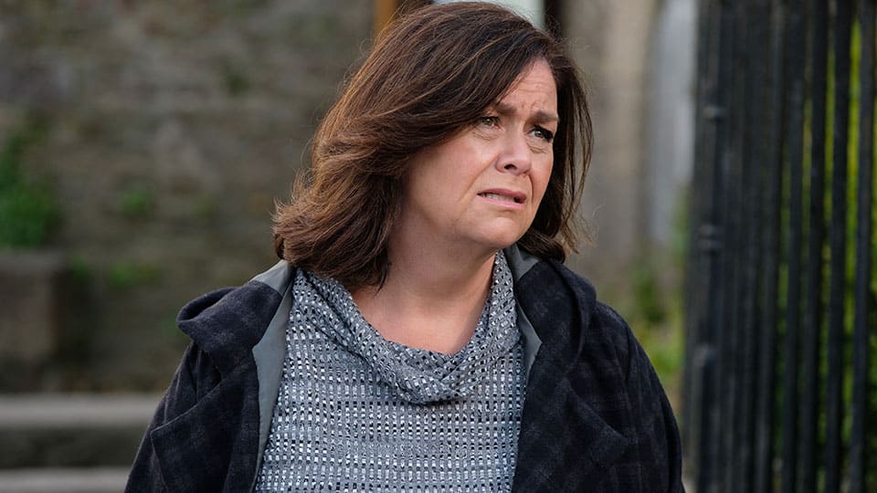 The Trouble With Maggie Cole episode 5