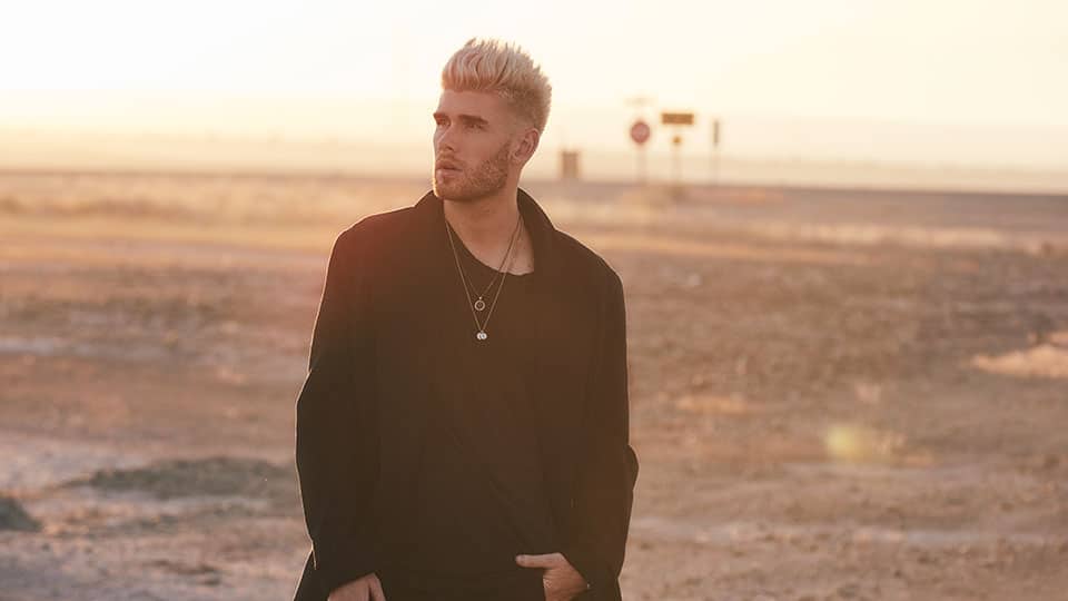 Colton Dixon