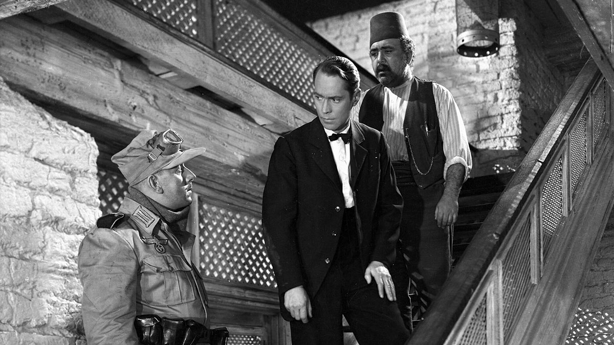 Five Graves to Cairo