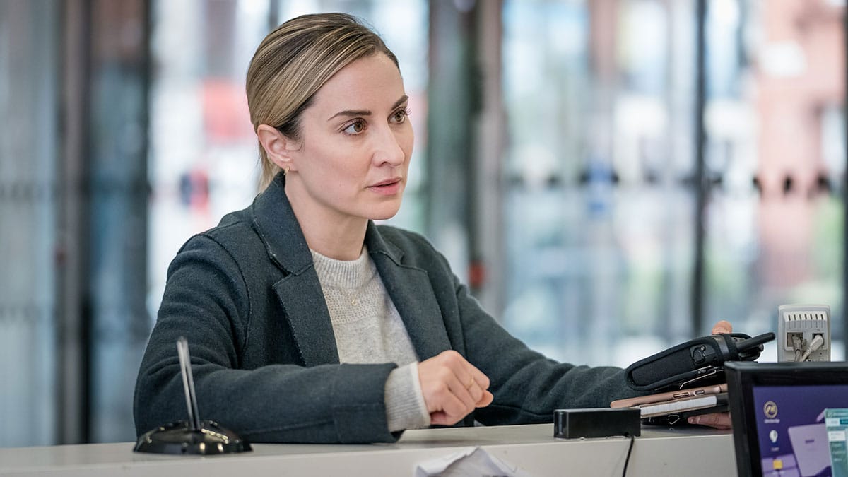 The Bay series 2 episode 2