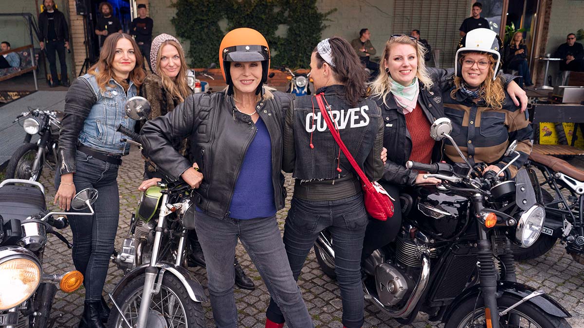 Joanna Lumley's Great Cities of the World