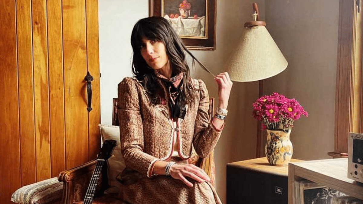 Nicki Bluhm