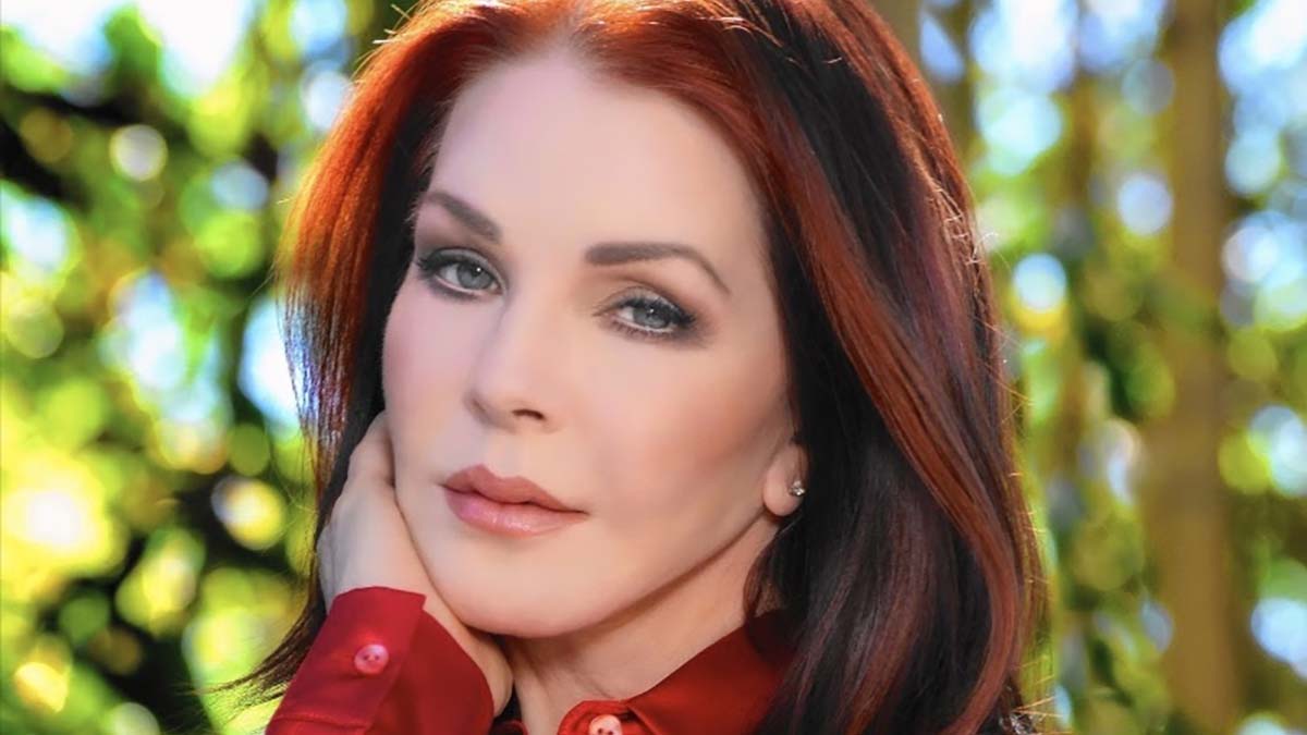 Priscilla Presley