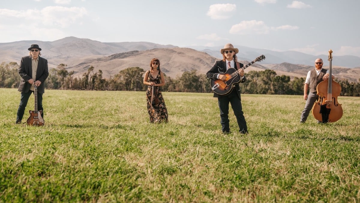 Sam Platts & the Plainsmen