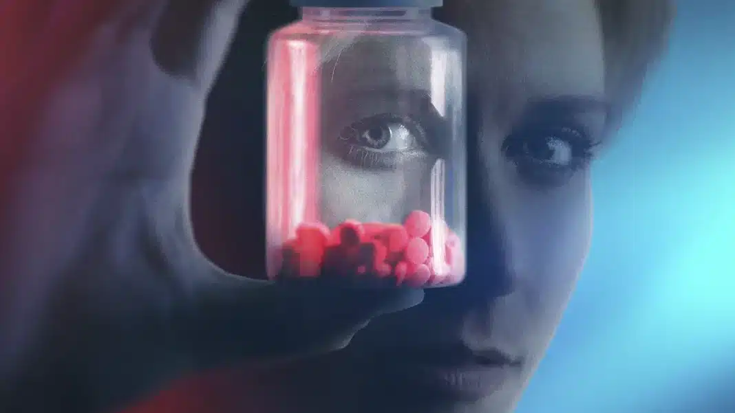 Niamh Algar in Malpractice