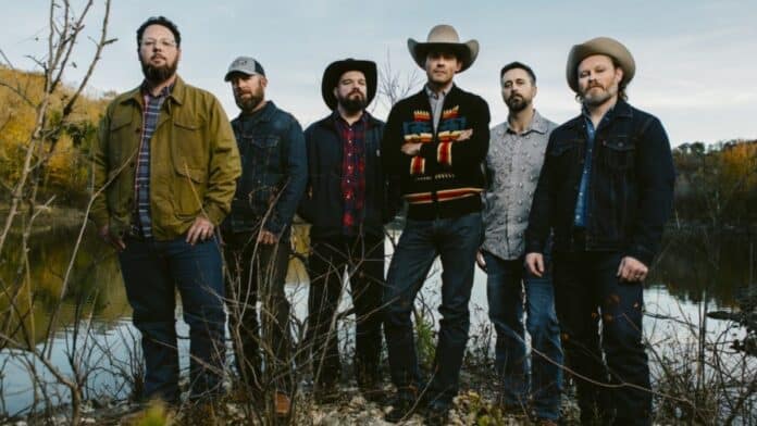 Turnpike Troubadours