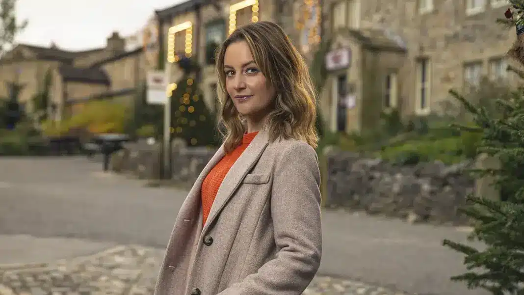 Paula Lane - Emmerdale