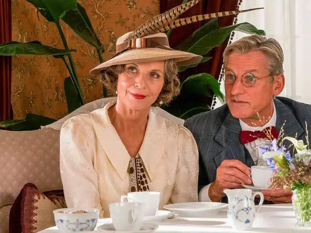 Walter Presents: Seaside Hotel