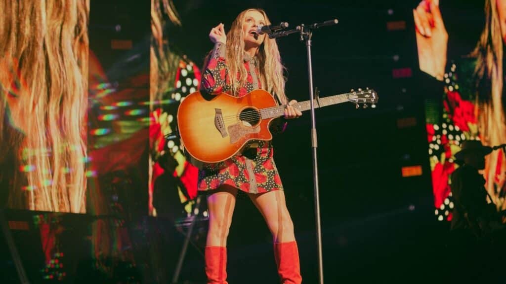 Carly Pearce at C2C