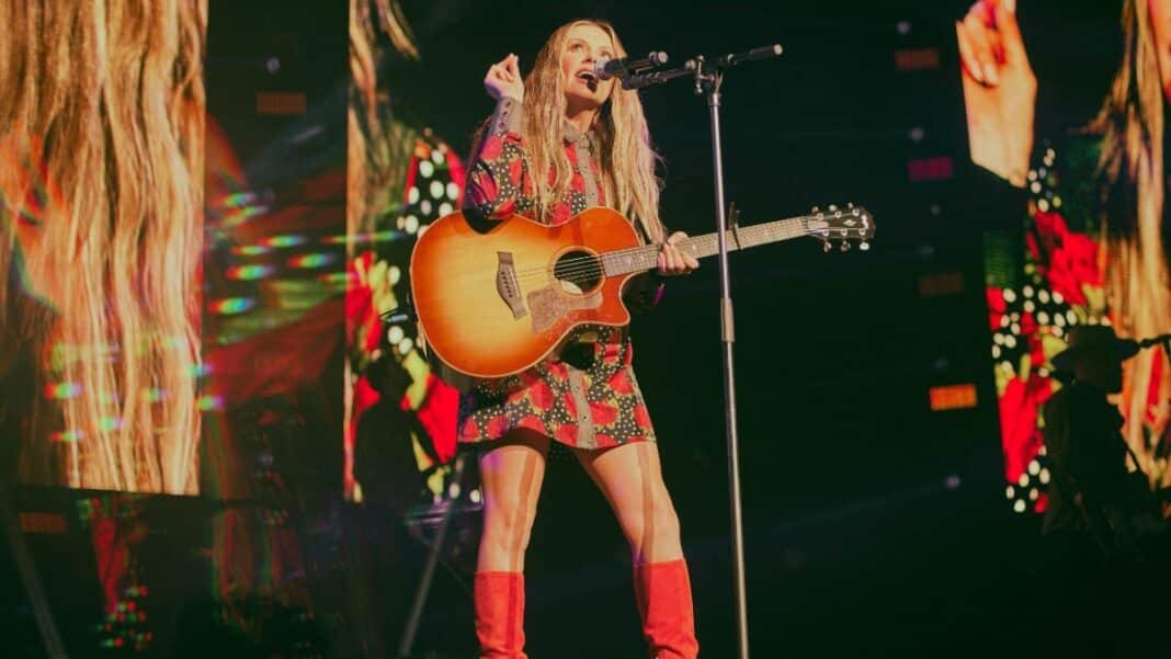Carly Pearce at C2C
