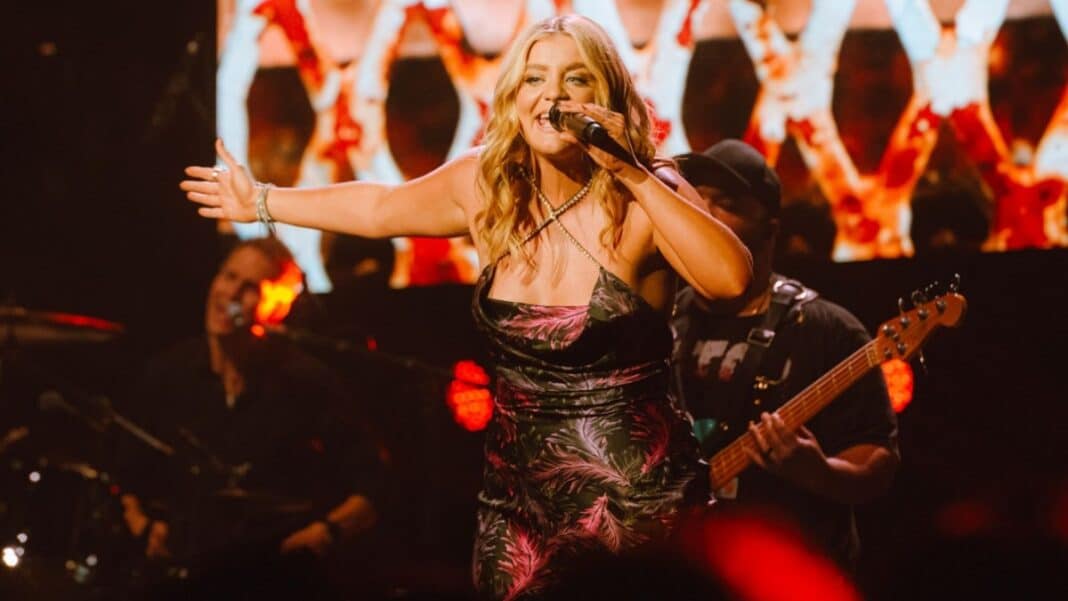 Lauren Alaina