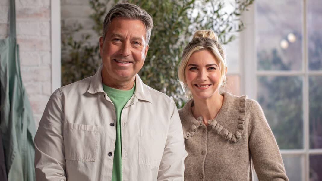 John & Lisa's Weekend Kitchen - ITV