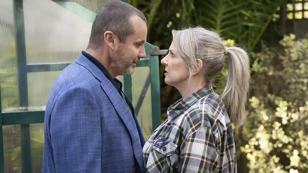 Toadie & Melanie - Neighbours