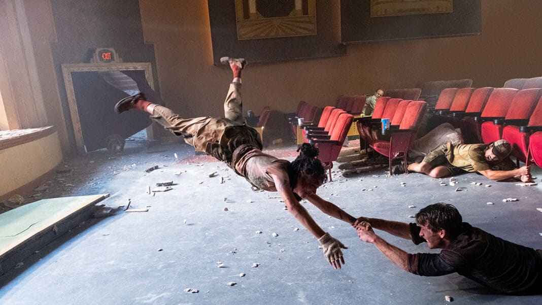 Twisters - Sasha Lane and Glen Powell