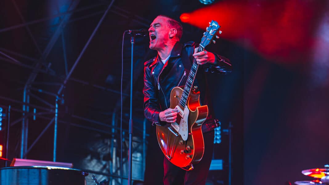 Bryan Adams at Plymouth Summer Sessions