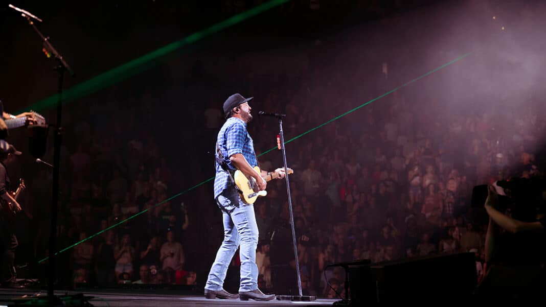 Luke Bryan in Jacksonville 2024