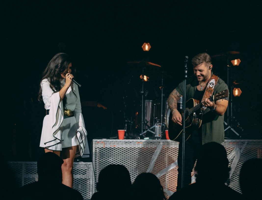 Kameron Marlowe Duet