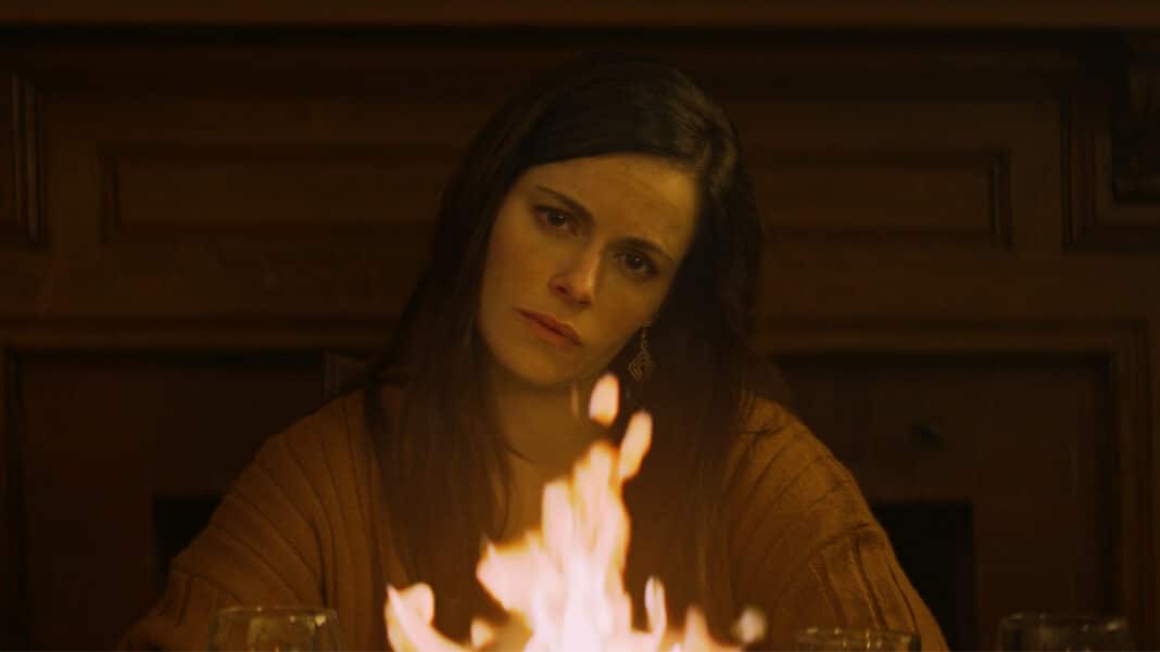 Emily Hampshire in 'Mom'