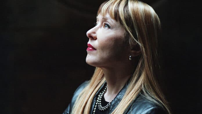 Suzanne Vega