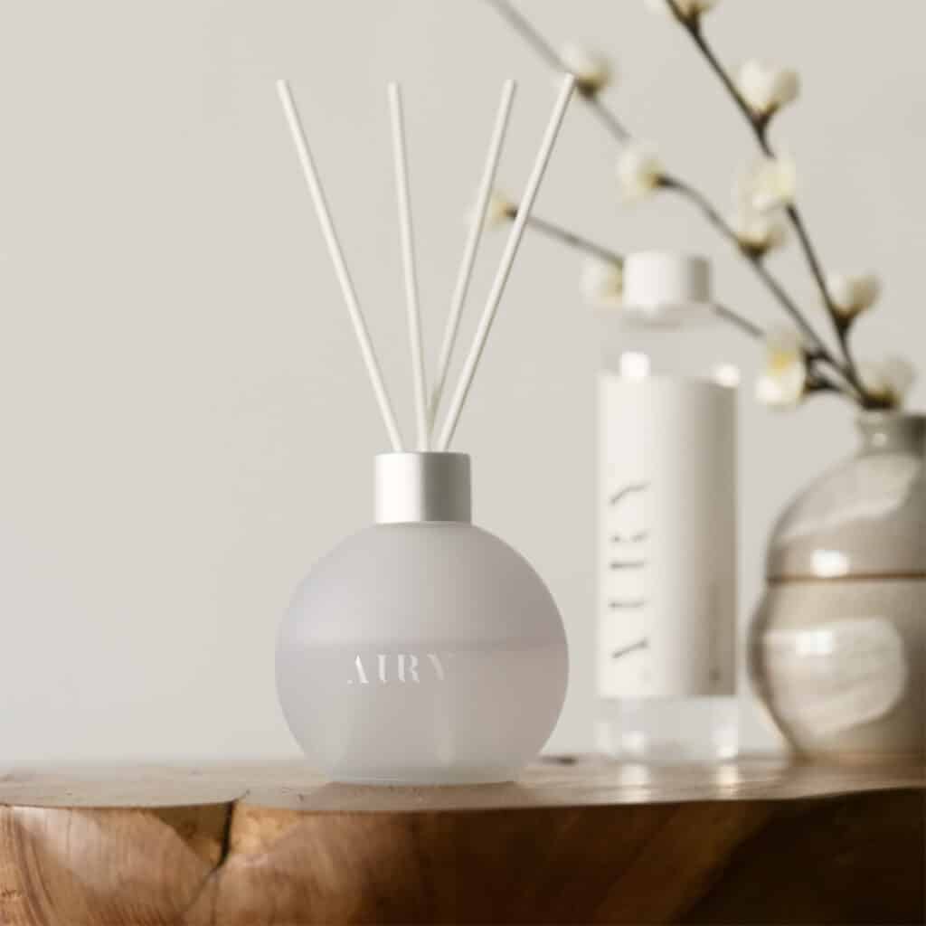 Airy’s Elegant Harmony Home Reed Diffuser – Kyoto Osmanthus & White Tea