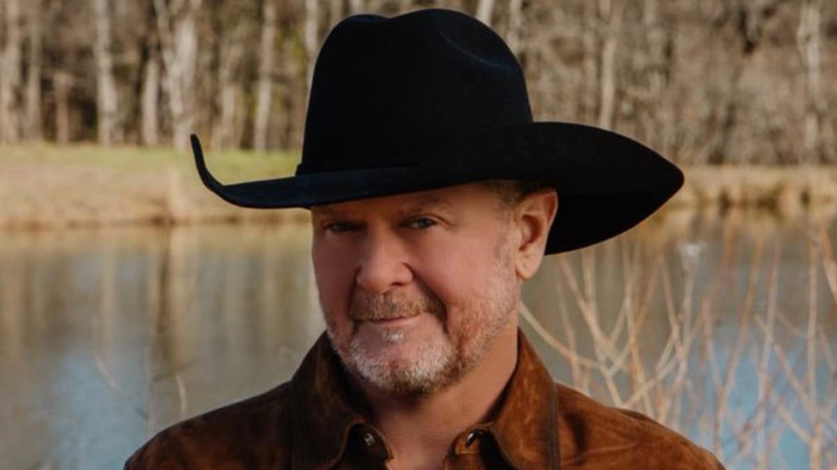 Tracy Lawrence announces new 2026 ‘No Alibis’ tour dates