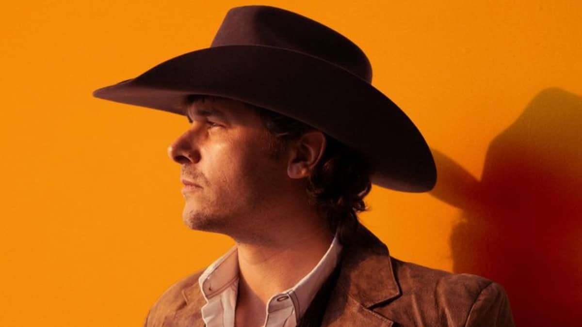 Randall King teases new era with slow-burning single ‘Thinkin’ ’Bout Drinkin’